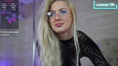 Lucy Lexton online show from 10/03/25, 04:53