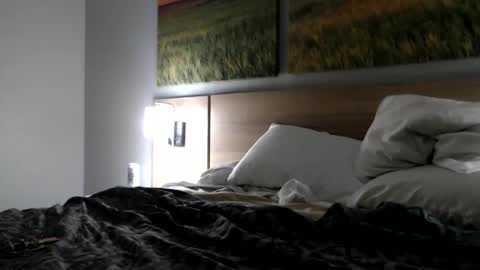 Snapshot of lucyloveslookers78240 chatting on 01/03/25, 12:00 Lucy Loves Lookers online show from 01/03/25, 12:00