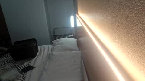 Snapshot of lucyloveslookers78240 chatting on 10/06/25, 12:41 Lucy Loves Lookers online show from 10/06/25, 12:41