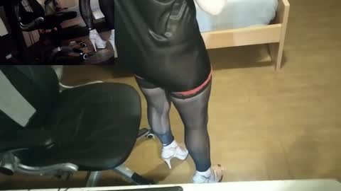 LucyLun online show from 01/18/25, 02:47