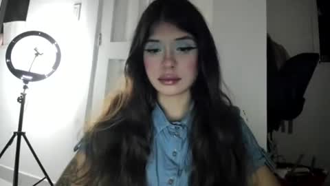 Snapshot of lucyportman chatting on 06/15/26, 05:53 lucyportman online show from 06/15/26, 05:53