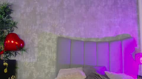 lucyrayy online show from 02/24/26, 08:29