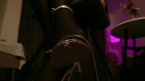 Lucy Rose online show from 04/18/26, 07:18