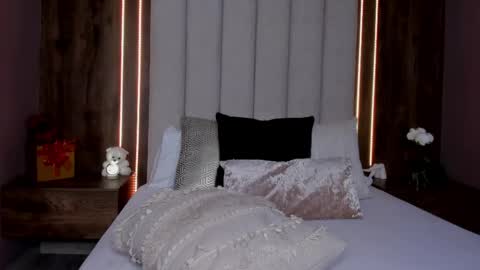 Lucy online show from 05/15/26, 11:34