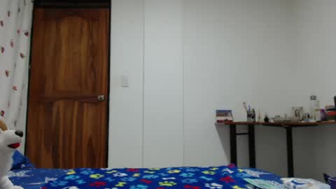 I am Luciana Martin... Welcome in my room online show from 04/14/26, 12:55