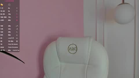 Lucy online show from 01/13/26, 04:18