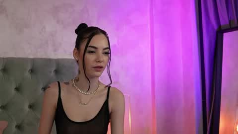 Snapshot of lucywilow chatting on 04/22/26, 03:53 LucyWillow online show from 04/22/26, 03:53