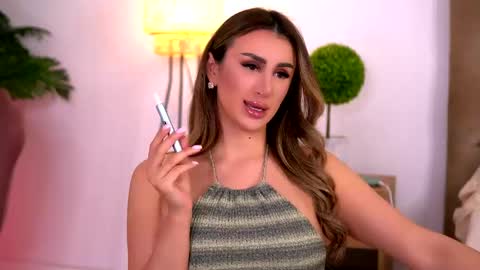 Lucy P online show from 04/17/26, 08:12