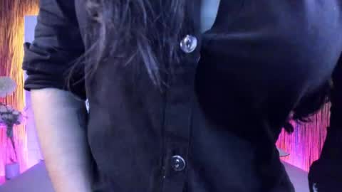 Lucy Liiu online show from 02/27/26, 07:47