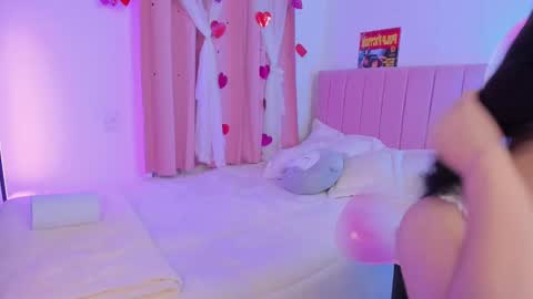 LUCYY FROM HOME  online show from 10/05/25, 01:59