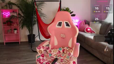 Lucy online show from 03/07/26, 11:35