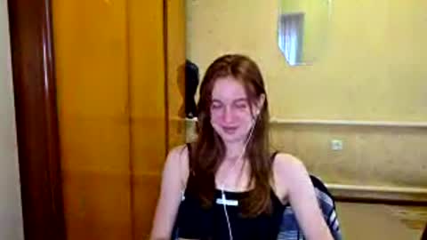 Snapshot of lucyzachar chatting on 05/07/26, 06:08 Sofia online show from 05/07/26, 06:08