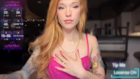 Luubeam             INSTA luubeammm TWITTER lunaisreallycu1 online show from 02/06/25, 12:00