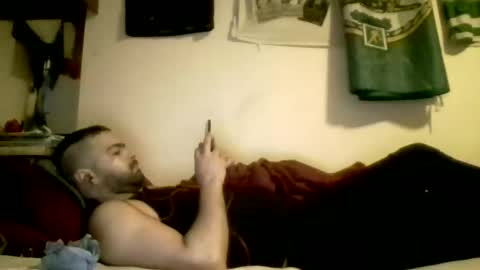Snapshot of luffray chatting on 02/11/26, 06:13 luffray online show from 02/11/26, 06:13