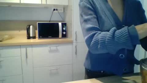 Lucie online show from 10/29/25, 04:42