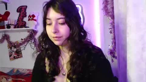 Snapshot of luhannaeverdeen chatting on 02/11/26, 08:19 Luhana online show from 02/11/26, 08:19