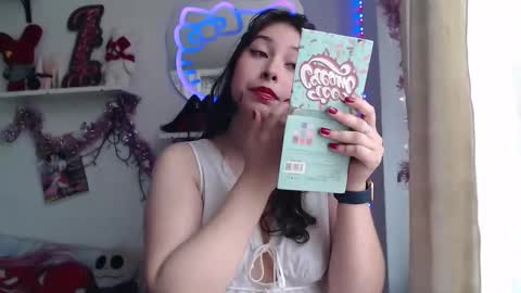 Snapshot of luhannaeverdeen chatting on 02/15/26, 04:25 Luhana online show from 02/15/26, 04:25