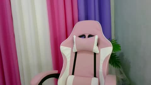 lui_the_fucker online show from 10/22/25, 12:11