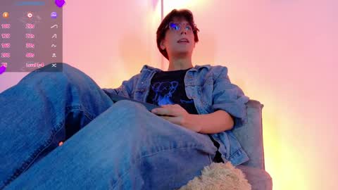 Lui online show from 03/28/26, 03:17