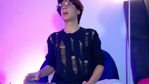 Lui online show from 04/18/26, 03:10