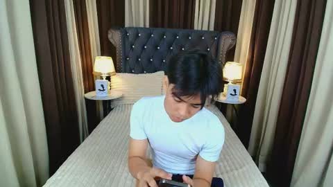 luigi_moreno online show from 12/21/25, 10:55