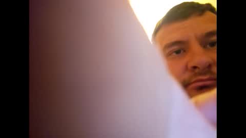 luis60569 online show from 04/03/26, 12:41