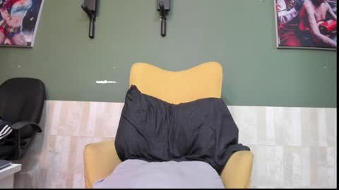 Snapshot of luis_as chatting on 01/20/25, 12:57 Luis AS online show from 01/20/25, 12:57