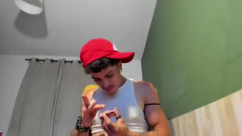 Snapshot of luis_as chatting on 02/22/25, 03:36 Luis AS online show from 02/22/25, 03:36