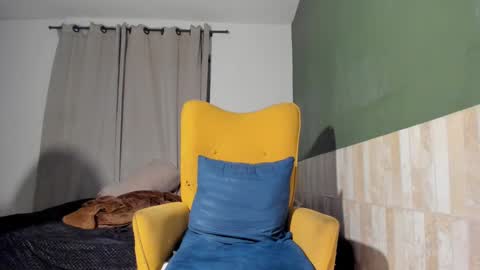 Snapshot of luis_as chatting on 03/03/25, 02:15 Luis AS online show from 03/03/25, 02:15