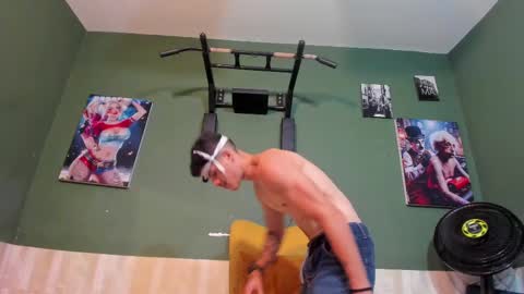 Snapshot of luis_as chatting on 03/10/25, 11:38 Luis AS online show from 03/10/25, 11:38