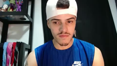 Luis AS online show from 11/11/25, 01:27