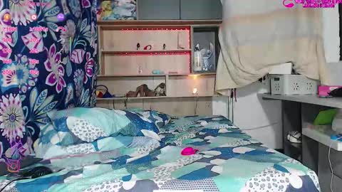 Hot Latina online show from 10/26/25, 04:07