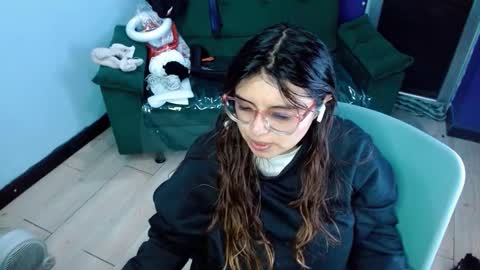 luisa_bunny online show from 03/05/26, 01:12