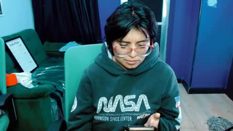 luisa_bunny online show from 04/05/26, 01:25