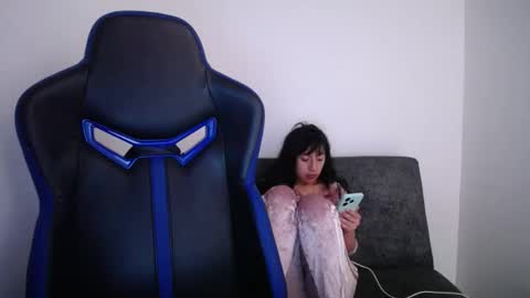 luisa_homes online show from 11/30/25, 06:34