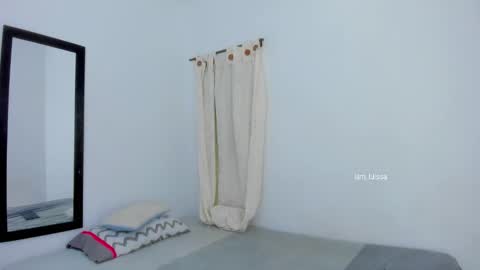   Luisa Fernanda  online show from 02/15/26, 01:02