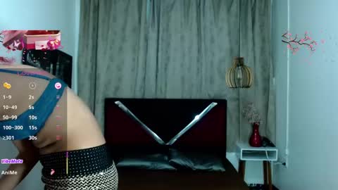 luisa_torres__ online show from 04/24/26, 04:04