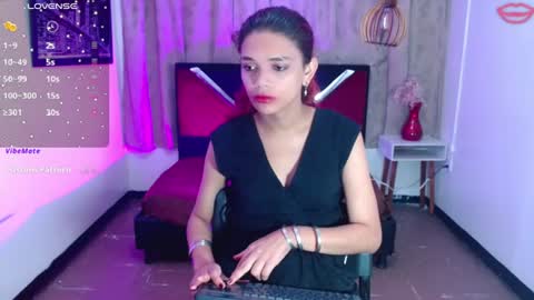 Snapshot of luisa_torres__ chatting on 07/05/26, 04:19 luisa_torres__ online show from 07/05/26, 04:19