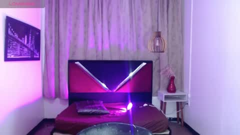 Snapshot of luisa_torres__ chatting on 07/09/26, 03:43 luisa_torres__ online show from 07/09/26, 03:43