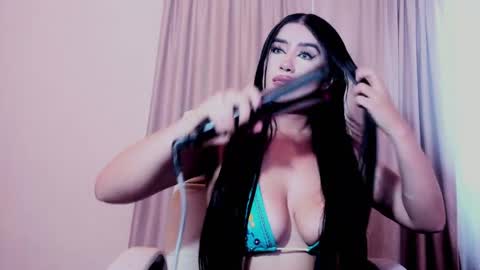 Luisa Diaz online show from 04/08/26, 10:10