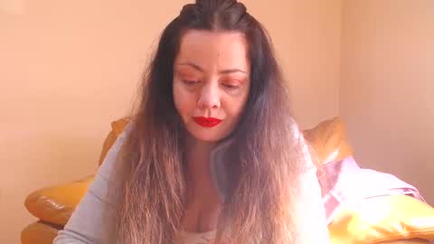 Snapshot of luisahornydoll chatting on 02/07/25, 11:34 Cassie online show from 02/07/25, 11:34