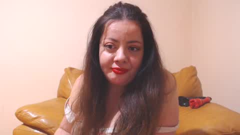 Snapshot of luisahornydoll chatting on 02/07/25, 05:51 Cassie online show from 02/07/25, 05:51