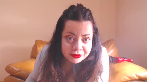 Snapshot of luisahornydoll chatting on 02/11/25, 10:59 Cassie online show from 02/11/25, 10:59