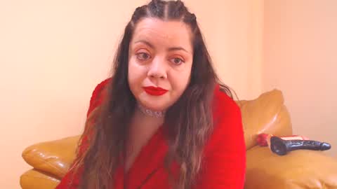 Snapshot of luisahornydoll chatting on 02/19/25, 07:06 Cassie online show from 02/19/25, 07:06