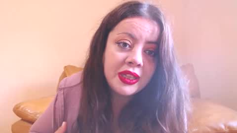 Snapshot of luisahornydoll chatting on 09/18/25, 08:16 Cassie online show from 09/18/25, 08:16
