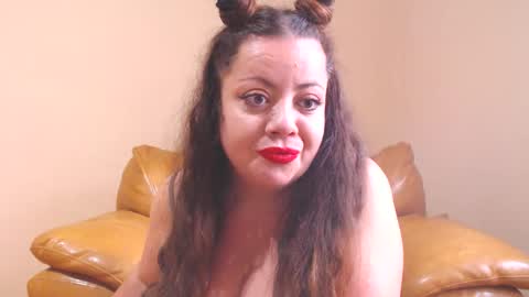 Snapshot of luisahornydoll chatting on 09/29/25, 06:51 Cassie online show from 09/29/25, 06:51