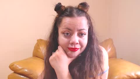 Snapshot of luisahornydoll chatting on 09/30/25, 06:29 Cassie online show from 09/30/25, 06:29