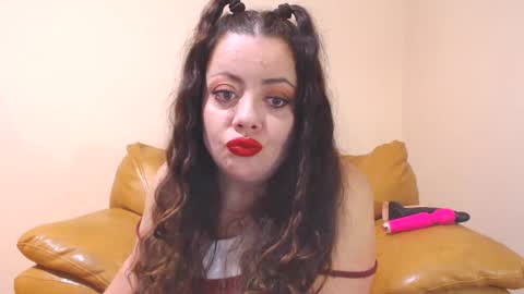 Cassie online show from 11/28/25, 09:50