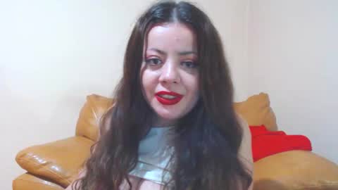 Snapshot of luisahornydoll chatting on 04/18/26, 07:29 Cassie online show from 04/18/26, 07:29