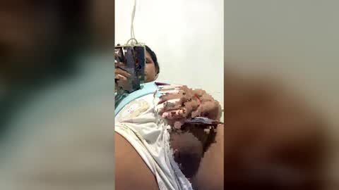 luisamargarita071 online show from 04/07/26, 08:26